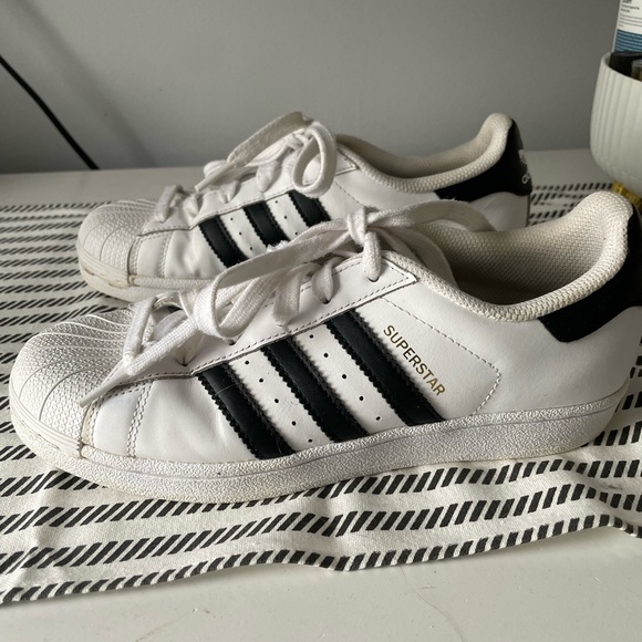 ADIDAS SUPERSTARS - Picture 1 of 5
